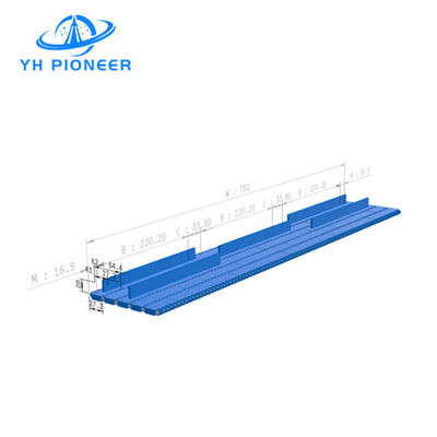 Buen precio Cinturón transportador de superficie plana ajustable con vuelos laterales para manejo de material personalizable en línea